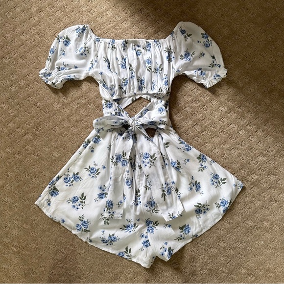 Floral romper - Picture 3 of 5
